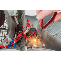 Electricity: Working under voltage and avoiding Danger